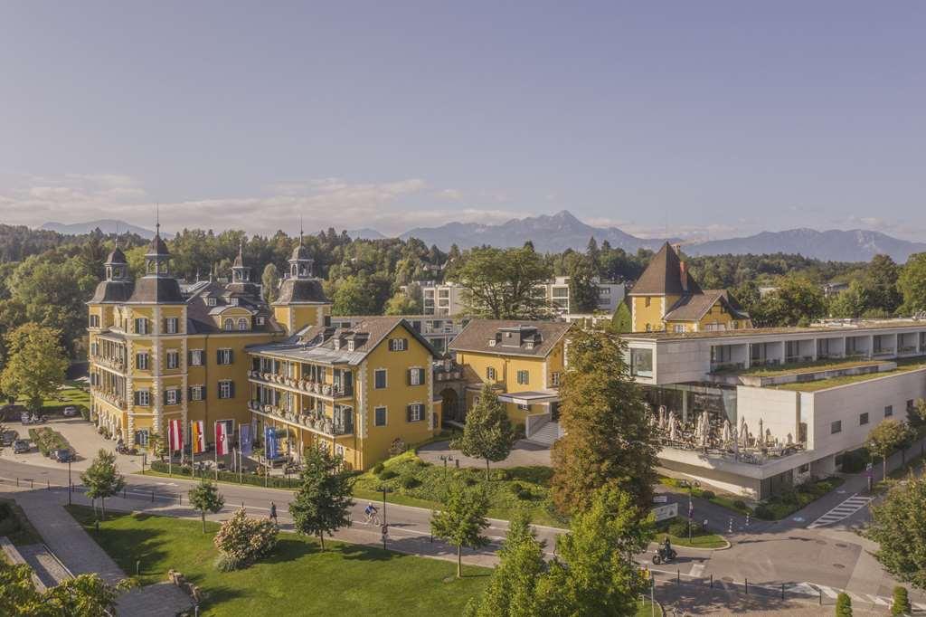 Falkensteiner Schlosshotel Velden - The Leading Hotels Of The World Velden am Wörthersee Exterior foto The campus of the University of St. Gallen