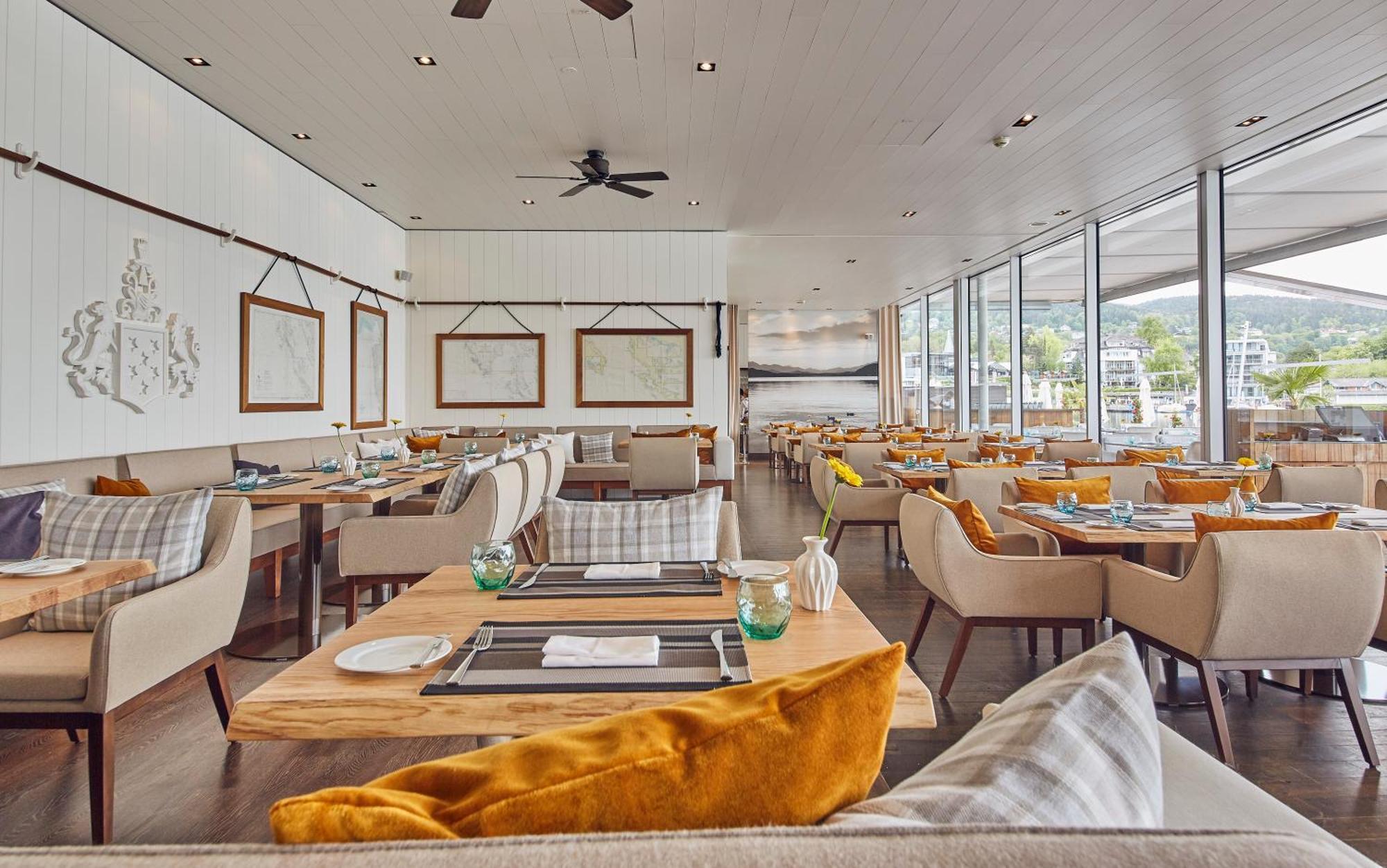 Falkensteiner Schlosshotel Velden - The Leading Hotels Of The World Velden am Wörthersee Exterior foto Restaurant